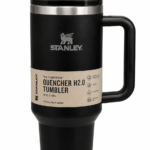 ماگ استیل ۳۰۴ دسته دار به همراه نی حجم ۱ لیتر برند STANLEY